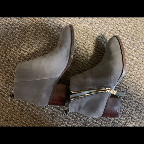 Grey suede tommy hilfiger booties - Picture 4 of 4